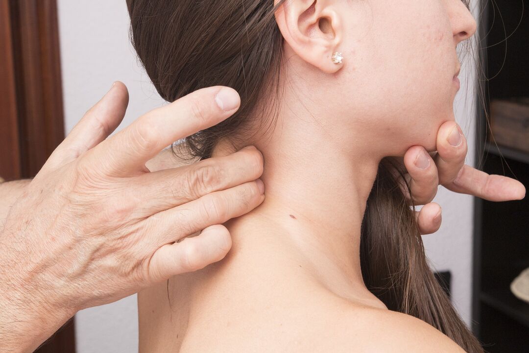 neck pain symptoms